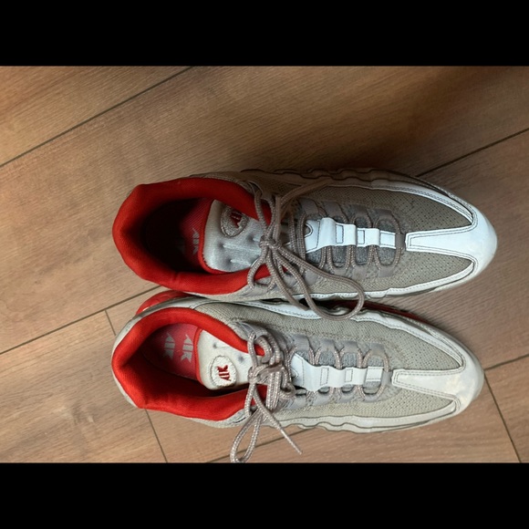 AirMax 95 Metallic Silver Reflective, size US10 - Picture 9 of 10